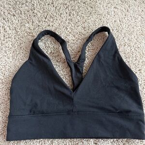 Black V-Neck Racerback sports bra